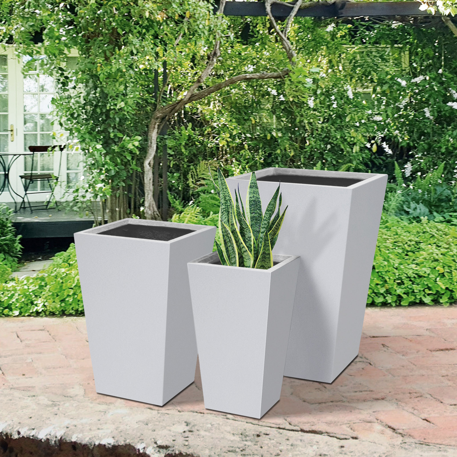 Tali 10" Pot Planter