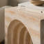 Console arquée 32,3 x 14,2 x 29,9 po moderne avec faux fini travertin beige