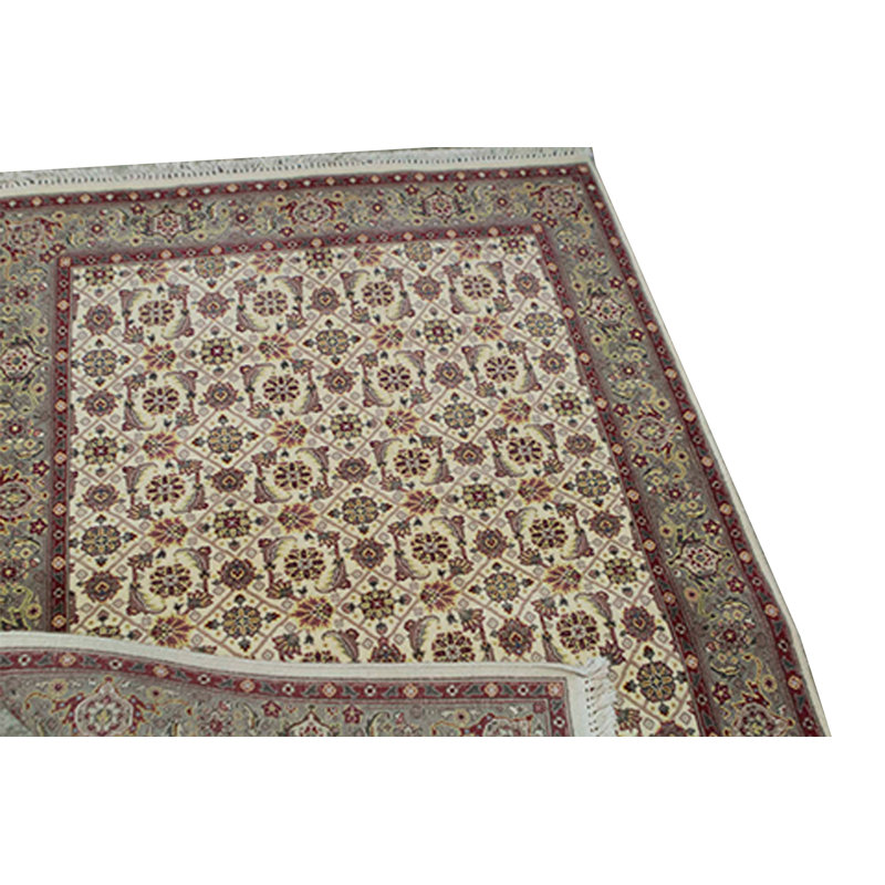 Jahan Wool Oriental Indoor Rug