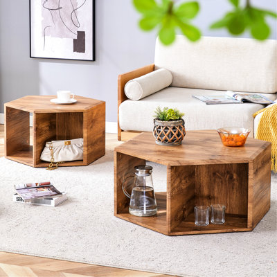 Table basse hexagonale au look moderne - couleur bois, agencement de rangement pratique, tailles variées, rangement, structure stable