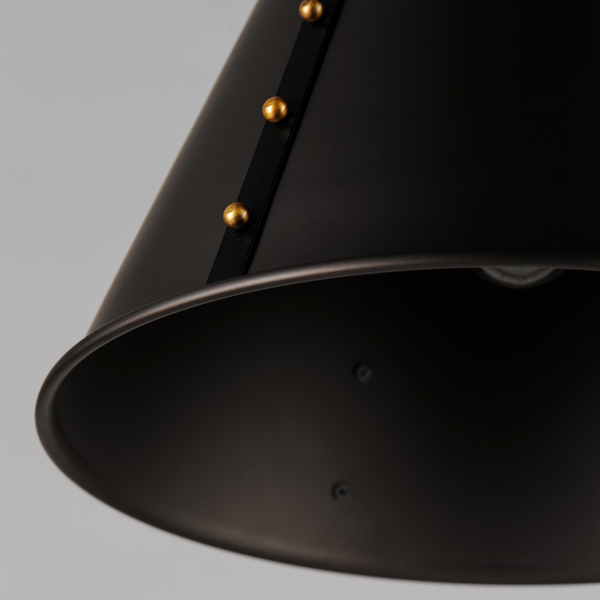Priyanka Single Light Metal Dimmable Pendant