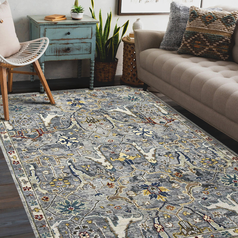 Nuit Arabe Wool Geometric Area Rug in Silver, Rectangle 3' x 2'