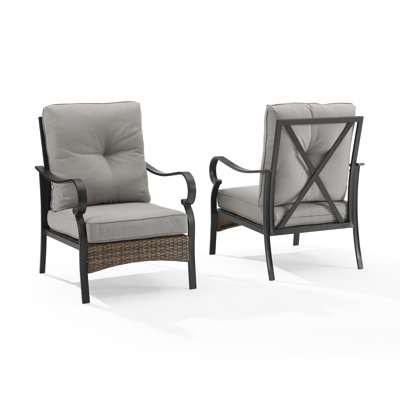 Chaise de patio avec coussins Jareb