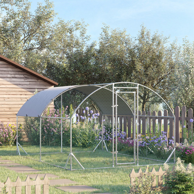 Poulailler en métal polyvalent avec caractéristiques de protection avancées et conception conviviale pour un boîtier pour animaux de compagnie sécuritaire et confortable