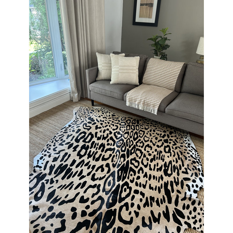 Eberta Black/Beige Jaguar Cowhide Rug