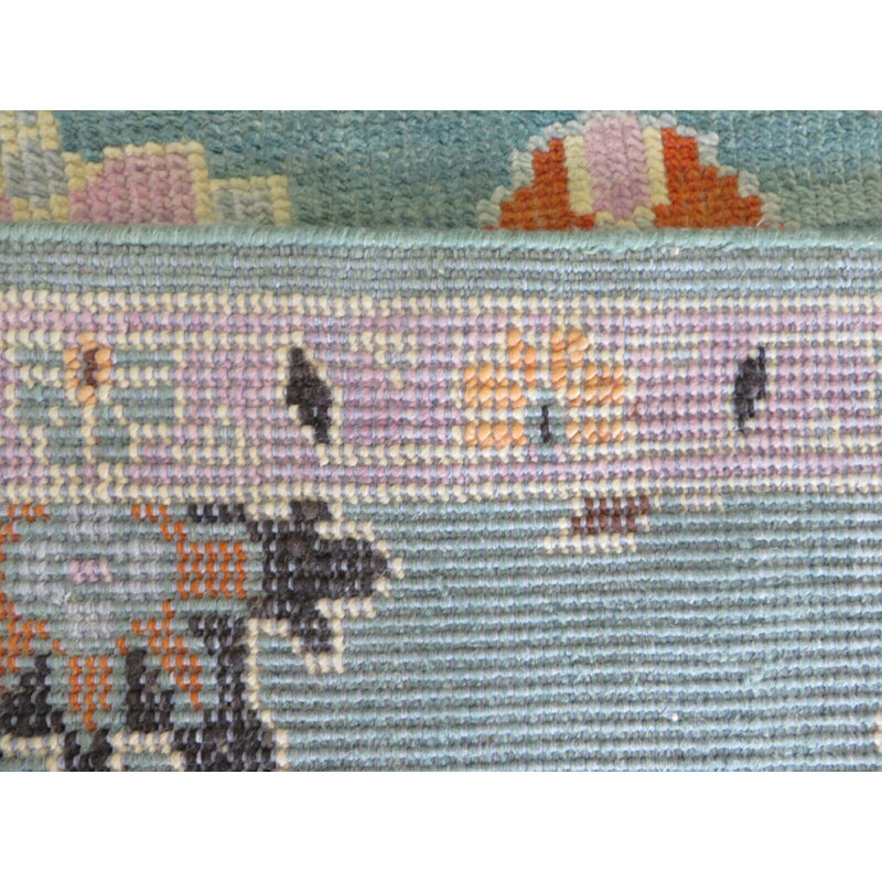 Tapis unique bleu / lavande / orange 8 pi 11 po x 11 pi 11 po