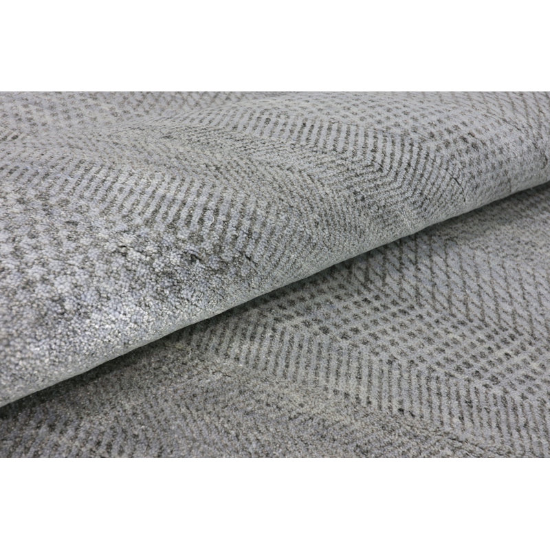 High-Quality Hand Loomed Rectangle Gray Area Rug