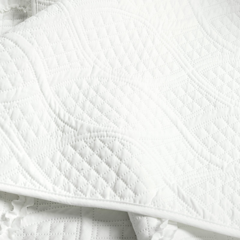  Microfiber 3 Piece Quilt Set, King Quilt + 2 Standard Shams, White