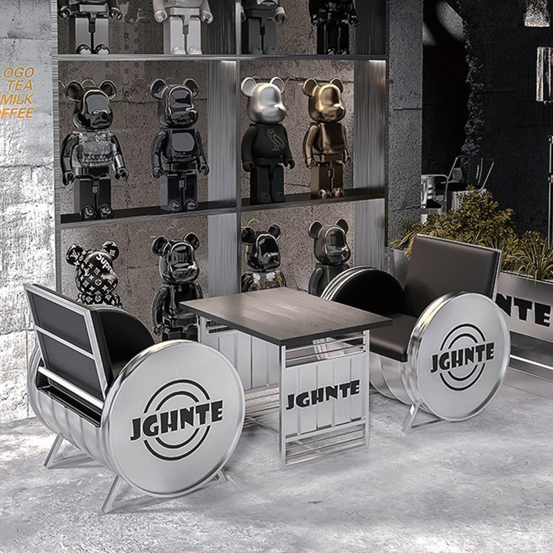 Table et chaises créatives de style industriel