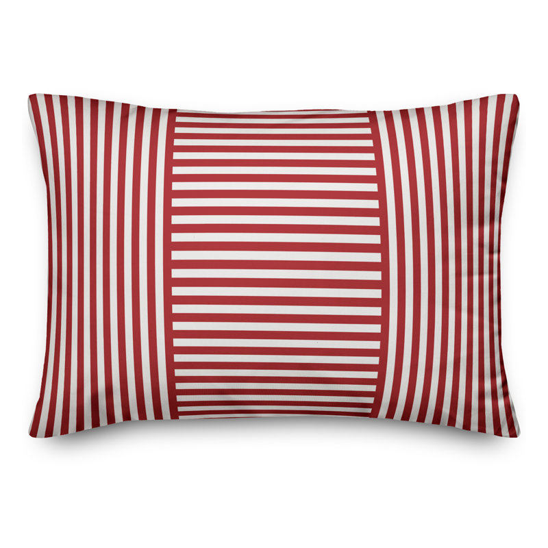  Coussin à rayures, Intérieur