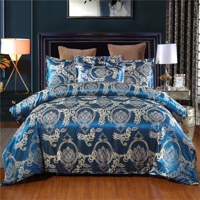 Rotherham Flannel Damask Quilt