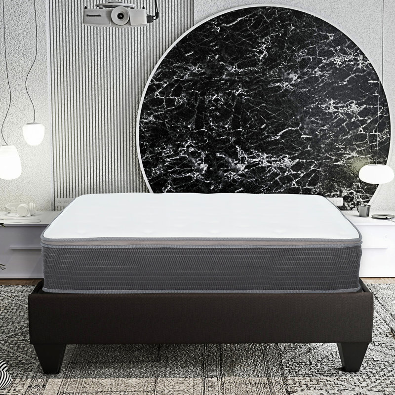 Très grand lit, matelas de 12 po, housse, système de ressorts ensachés, mousse de gel, relief, barrière en rayonne rafraîchissante, sensation