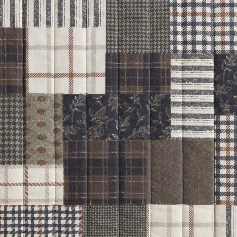Eddie Bauer Antique Brown Cotton Reversible Quilt Set, Brown Patchwork, Queen Quilt + 2 Standard Shams