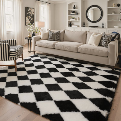 Modern Black/White Machine-Washable Checkered Shag Area Rug
