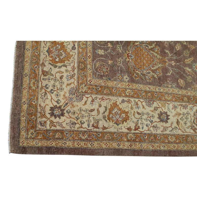Tapis brun tissé à la main