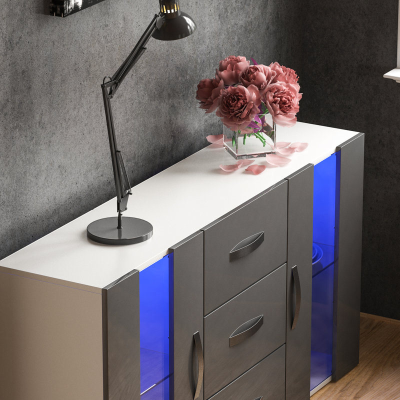 Daugherty 135cm Sideboard, White/Grey