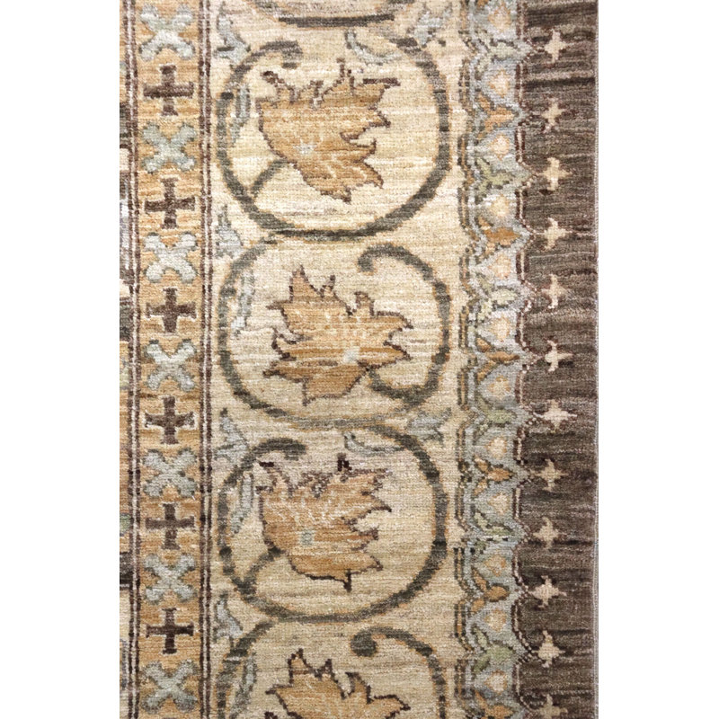 Chateau Oriental Area Rug in Brown, Rectangle 6'6" x 8'2"