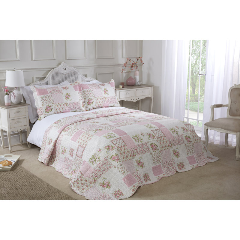 Singletary Canadice Bedspread Set with Pillow Sham, Double - 2 Standard Shams, Pink