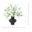 Magnolias disposés dans un pot en céramique