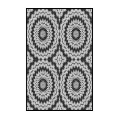 Tapis noir/gris tissé à la machine