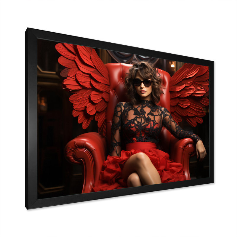 «Red Queen of Angel I» sur toile, Cadre photo noir, H 16 po x l 32 po x P 1 po