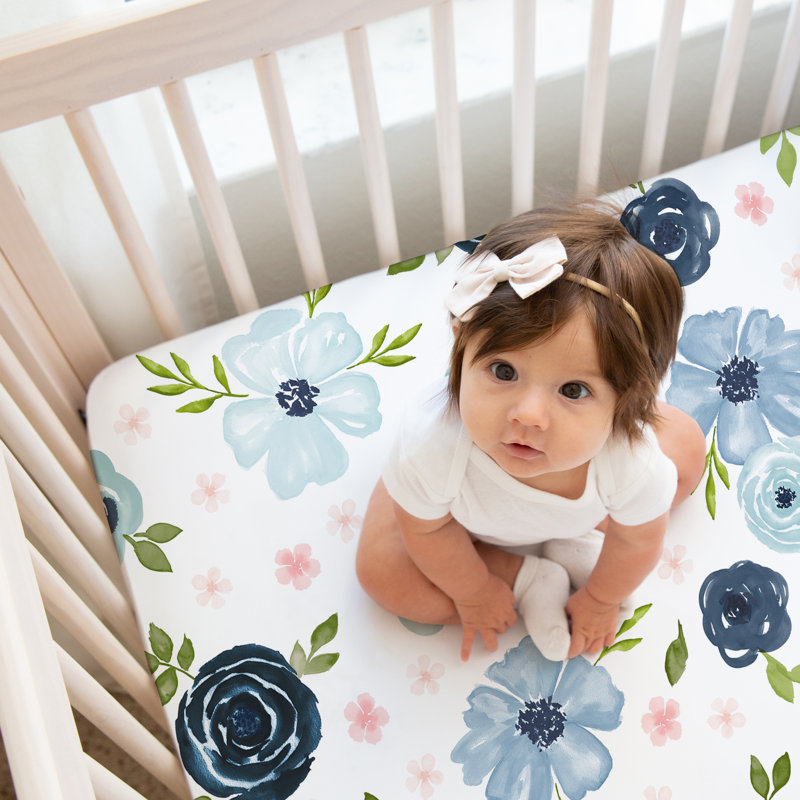 Ensemble de draps-housse pour lit de bébé Watercolor Floral, bleu marine et rose par Sweet Jojo Designs