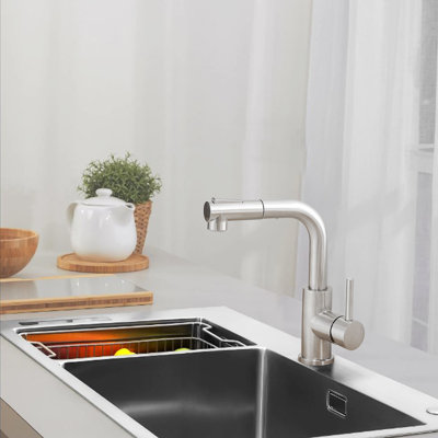Robinet de cuisine à poignée simple en acier inoxydable
