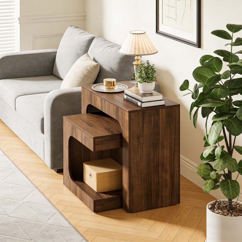 Ensemble de petites tables de bout Nesting