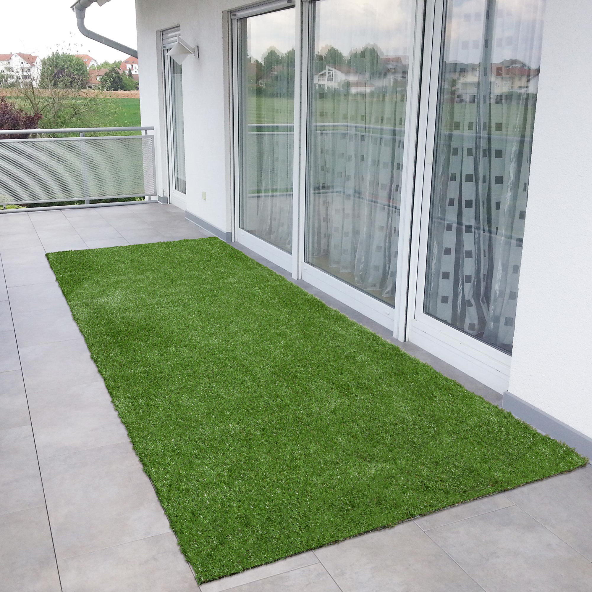 https://assets.wfcdn.com/im/76086239/compr-r85/2362/236281249/waterproof-indooroutdoor-artificial-grass-turf-rugs-and-rolls-customized-size-for-balcony-patios.jpg