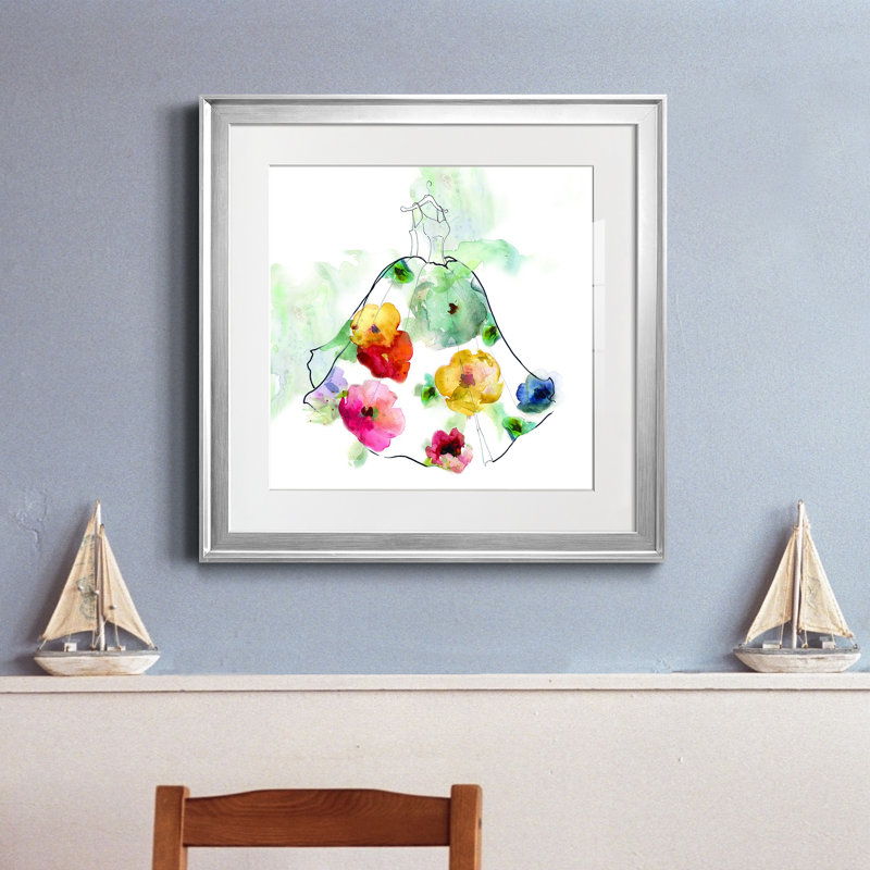«Playful Nature 3», reproduction d'art encadrée, Encadrement argenté, H 22,5 po x l 22,5 po x P 1,5 po