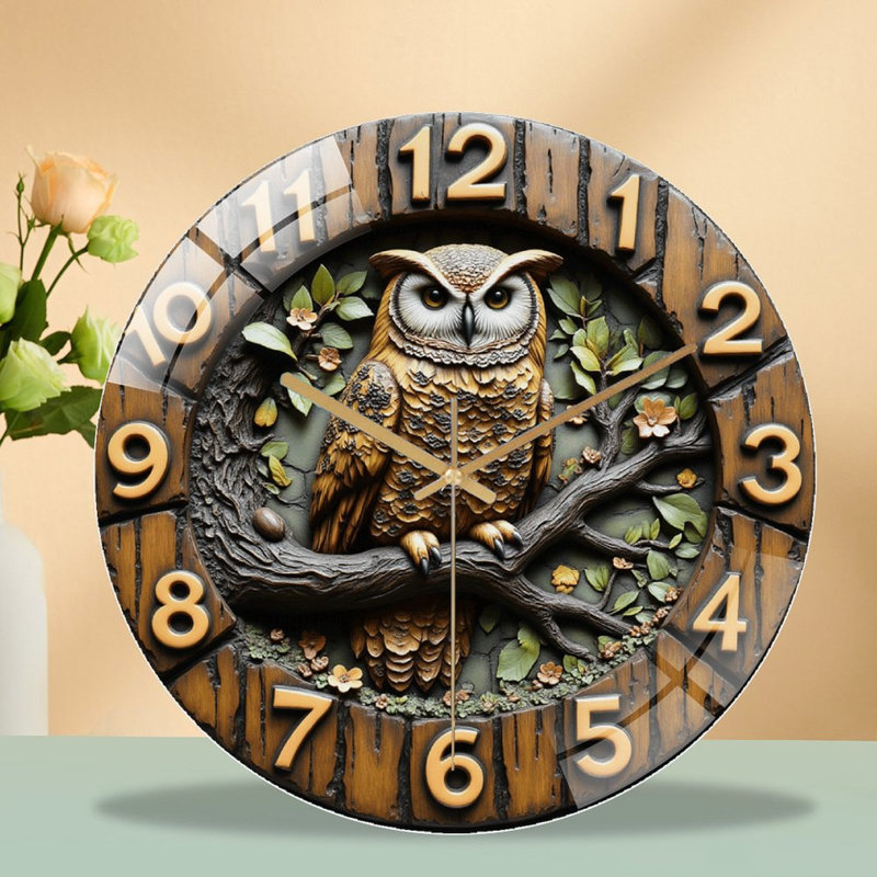 Horloge murale en bois avec hibou