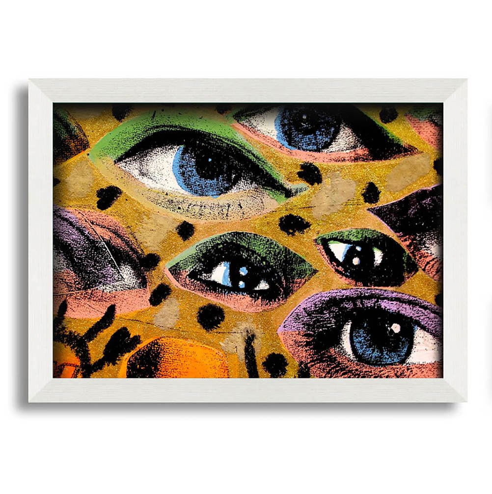 Gerahmtes Leinwandbild All Eyes On You Framed Print