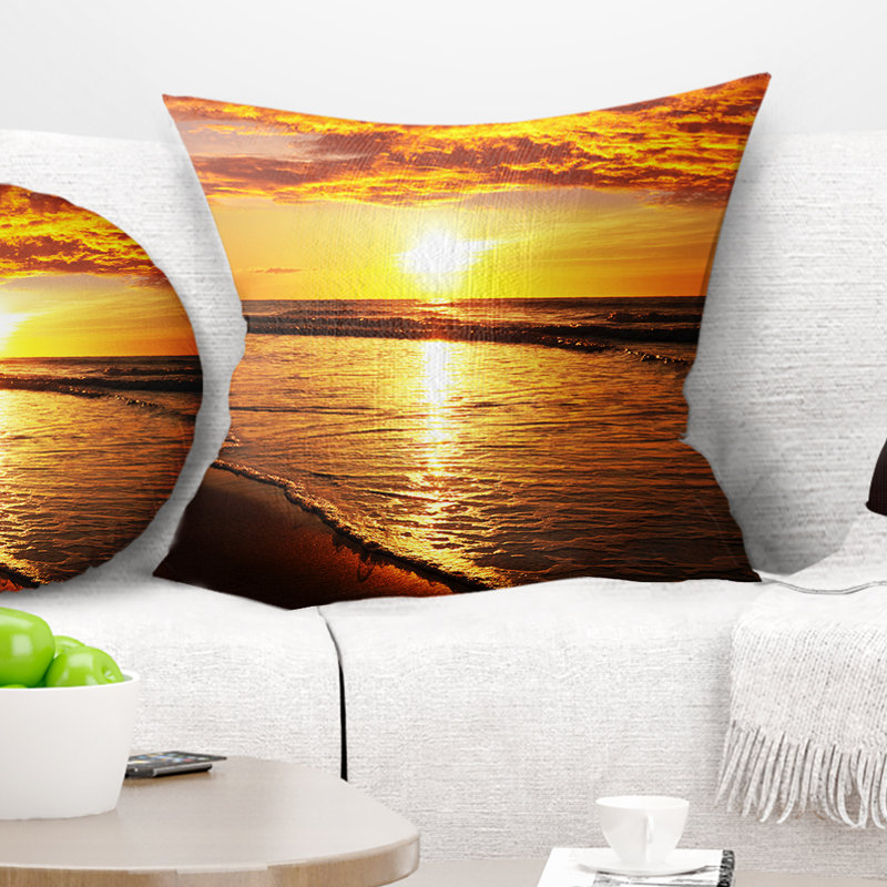 Coussin de coucher de soleil sur ondes de plage, 16 po x 1 po