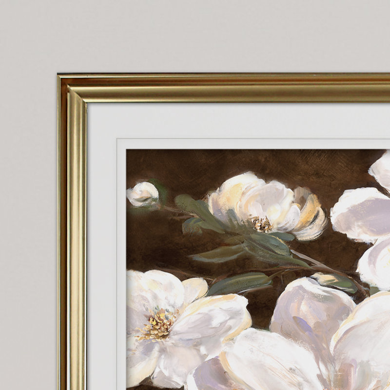 Blanc chocolat en fleurs I - reproduction de cadre photo, H 20 po x l 24 po x P 1,5 po, Or