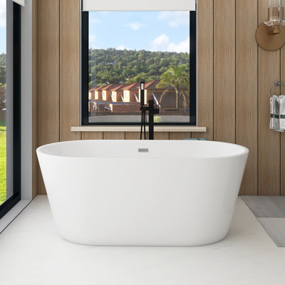 67" Freestanding Soaking Acrylic Bathtub In Gloss White