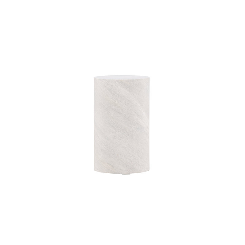 Dakayden End Table