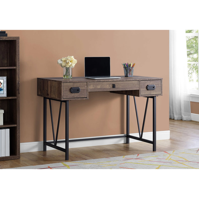 Bureau d'ordinateur à la maison en stratifié brun et métal noir, l 48 po, avec tiroirs de rangement pour plus de commodité
