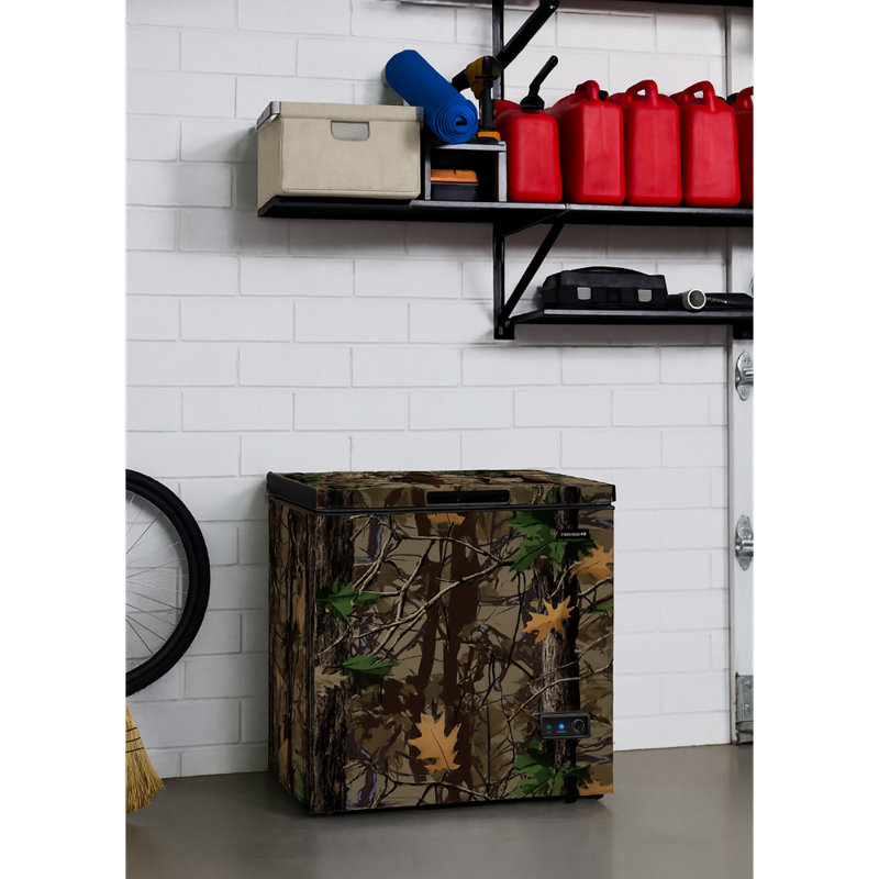 Frigidaire 7.0 Cu. Ft. Convertible Chest Freezer, Garage Ready Freezer Fridge in Hunting Camo Print