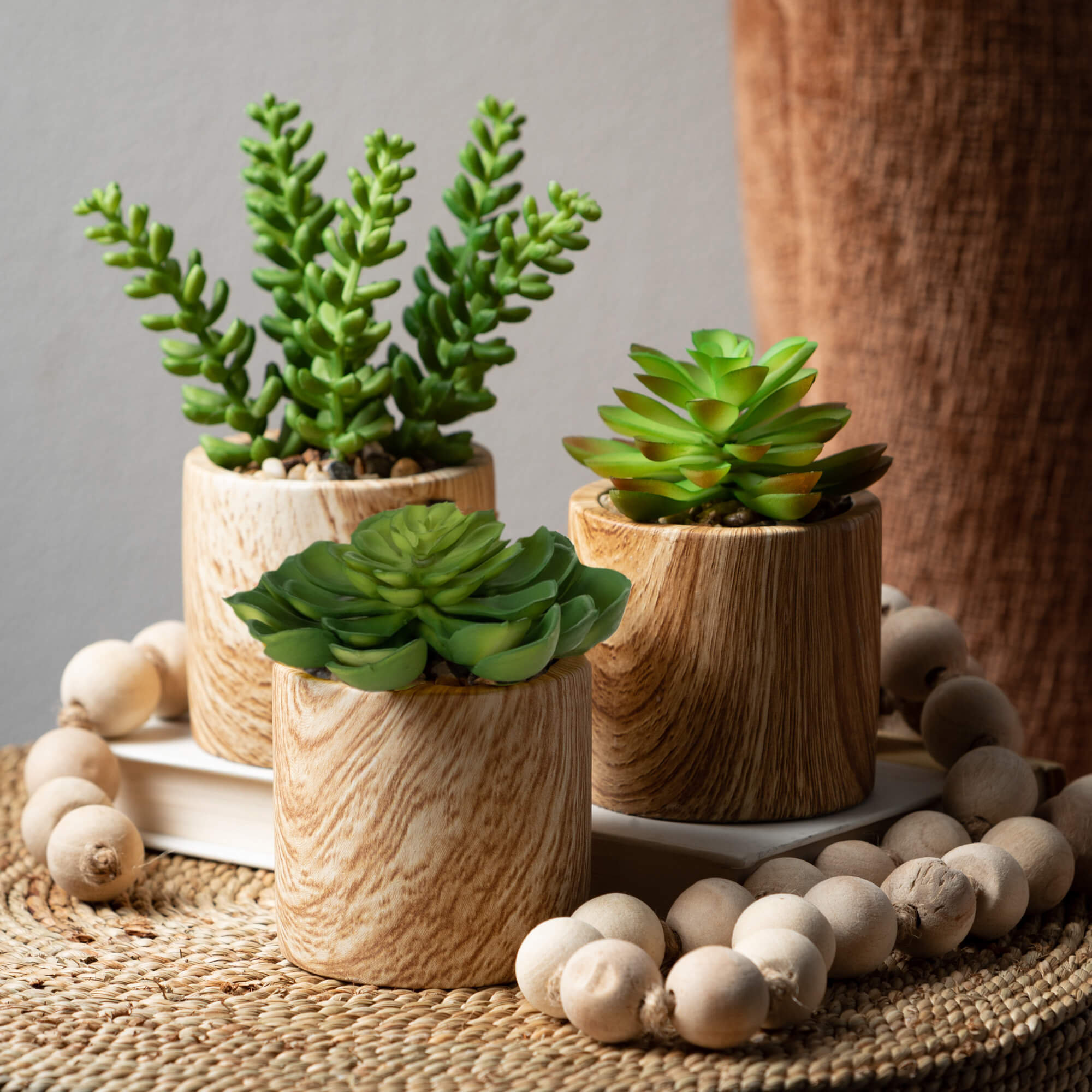 Arteen Faux Succulent in Ceramic Pot