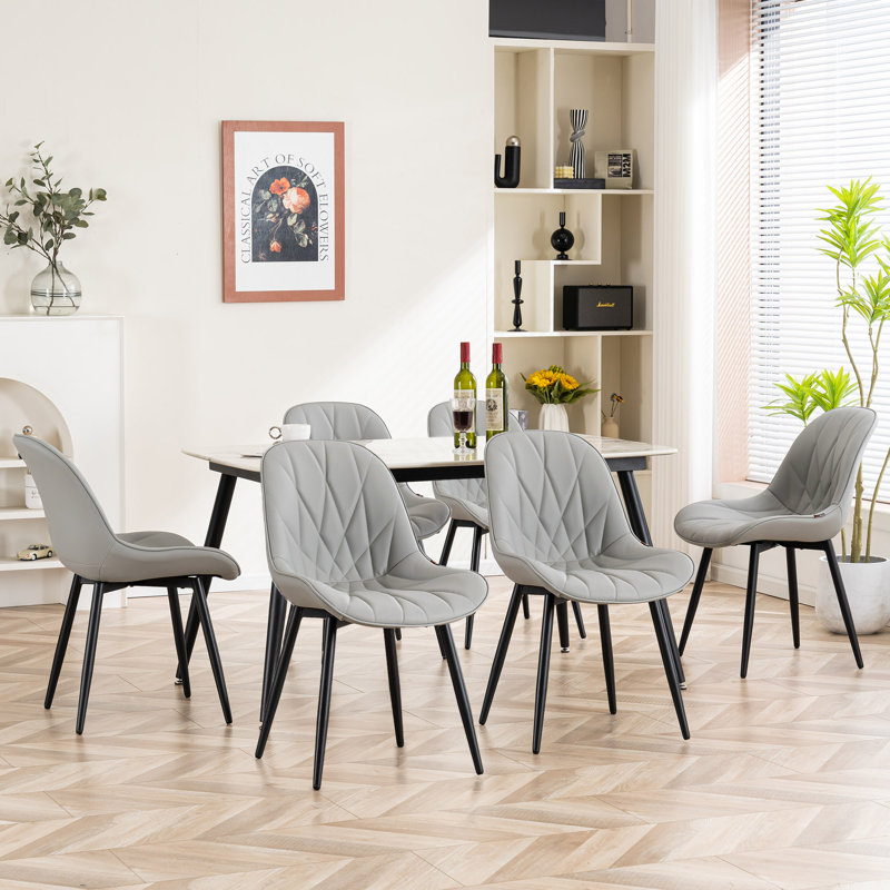 Chaise d'appoint rembourrée en similicuir Chardee, Gris