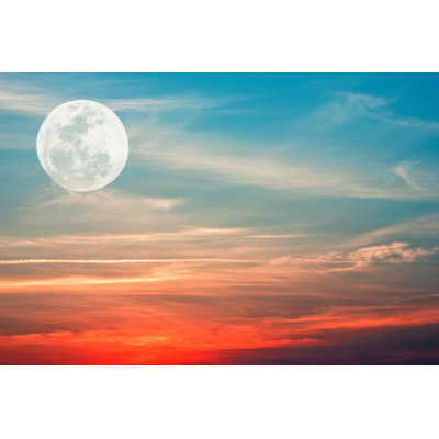 Lune dans le ciel - reproduction sur toile tendue