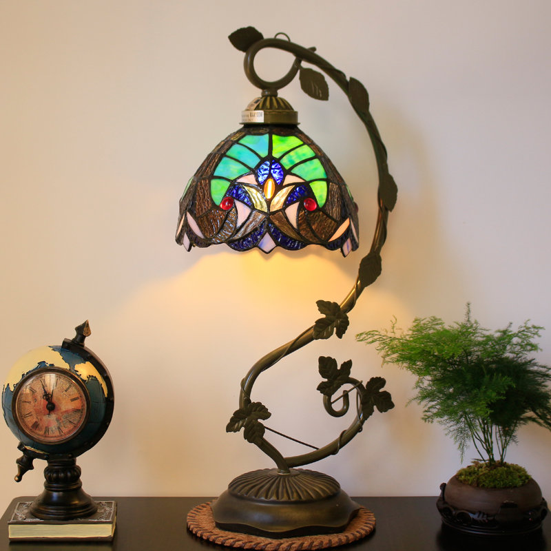 Bladensburg Metal Lamp