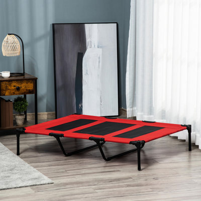 Lit pour chien surélevé 48 po x 36 po - portable avec filet respirant et sac de transport. Structure en métal. Rouge. Idéal pour l'intérieur, l'extérieur, le camping et les voyages. Favorise un sommeil apaisant et apaisant pour les animaux de compagnie