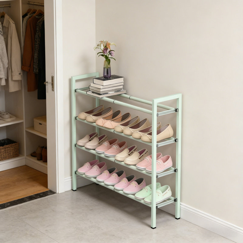 Range-chaussures en métal