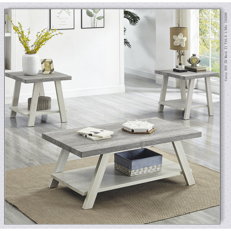 Table basse rectangulaire en bois massif et manufacturé, tablette spacieuse pour le rangement et la présentation, parfaite pour les espaces de vie modernes.