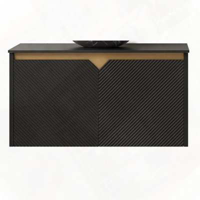 Meuble-lavabo mural avec comptoir sans lavabo et robinet pour l'assemblage