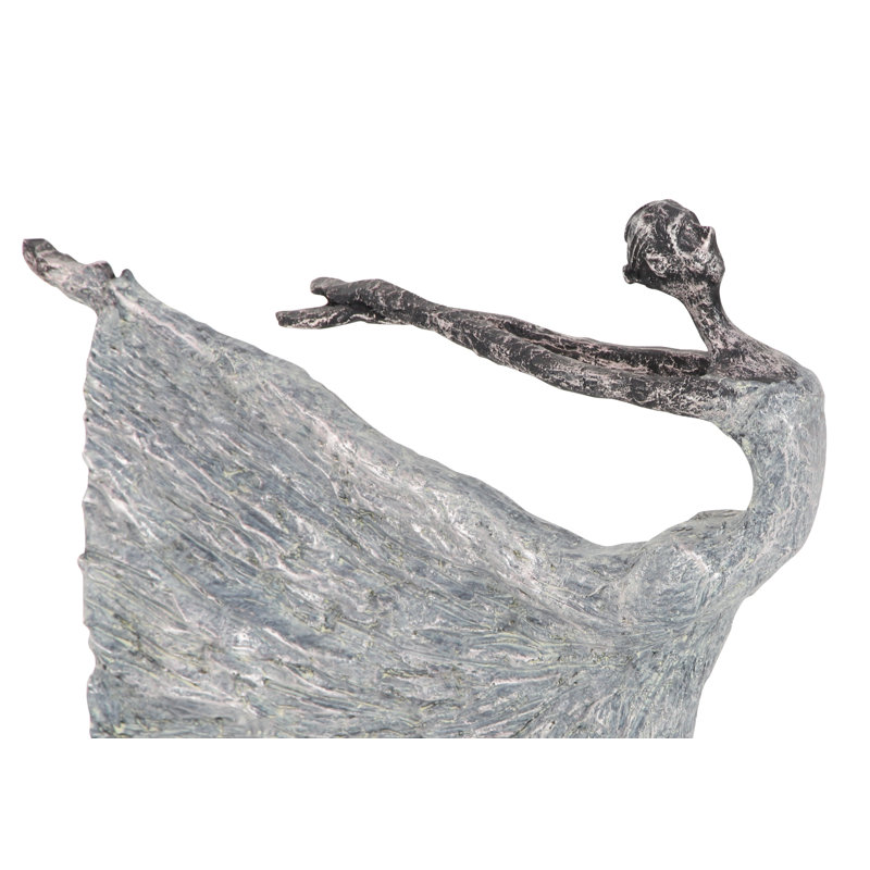 People Figurines & Sculptures
