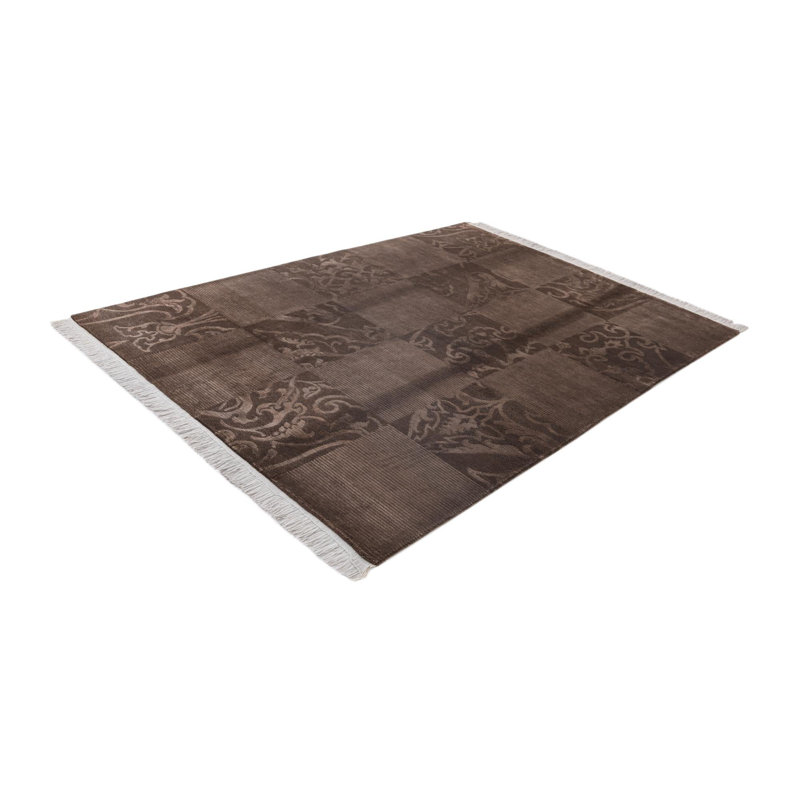 Iniguez Chocolate Brown Rug