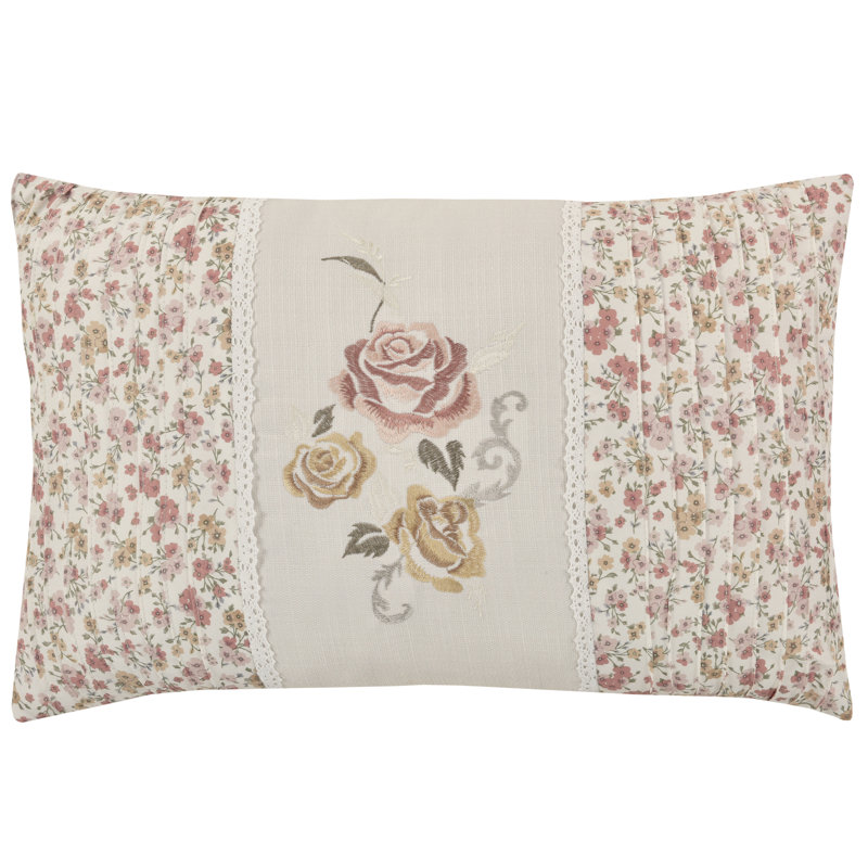 Coussin brodé