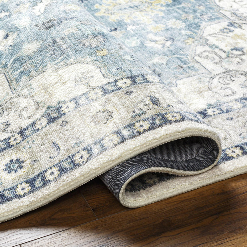 Weddington Oriental Indoor Rug, Rectangle 2'7" x 4'